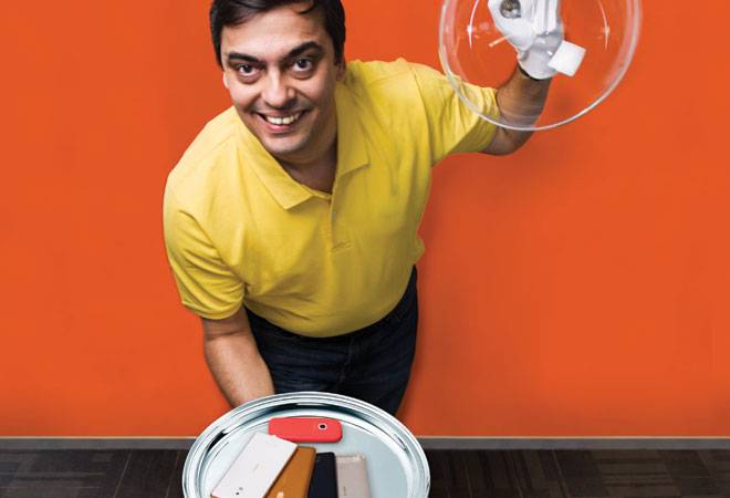 Ajey Mehta, VP India, HMD Global, unveiling the devices being launched under the Nokia brand (Photo: Vivan Mehra) Ajey Mehta, VP India, HMD Global, unveiling the devices being launched under the Nokia brand (Photo: Vivan Mehra)