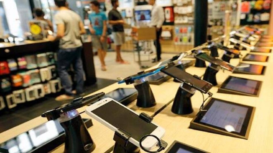 Two new Chinese smartphone makers are set to enter Indian market Two new Chinese smartphone makers are set to enter Indian market