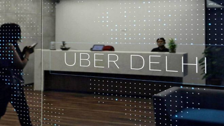 India considers private cars for ridesharing to cut traffic India considers private cars for ridesharing to cut traffic