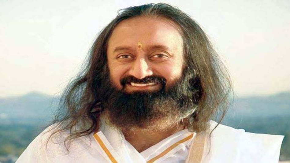 After Patanjali's Baba Ramdev, Sri Sri Ravi Shankar gets ready to take on MNCs After Patanjali's Baba Ramdev, Sri Sri Ravi Shankar gets ready to take on MNCs