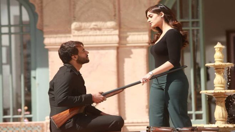 Baadshaho Box Office Collection day 6: Ajay Devgn's movie collects Rs 60.54 crore Baadshaho Box Office Collection day 6: Ajay Devgn's movie collects Rs 60.54 crore