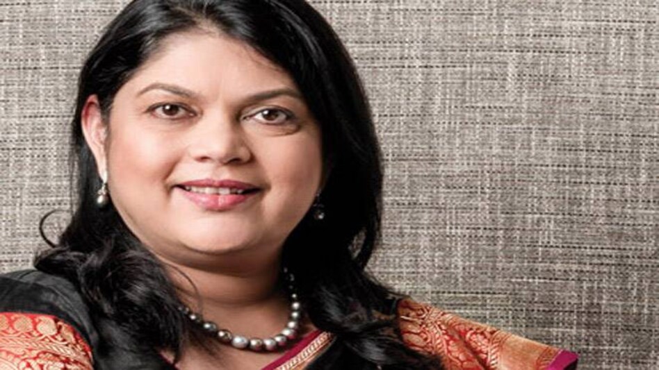 FALGUNI NAYAR Founder and CEO / Nykaa FALGUNI NAYAR Founder and CEO / Nykaa