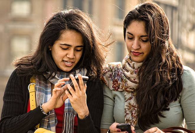 How to link your Airtel, Idea,Vodafone mobile number with Aadhaar to avoid deactivation