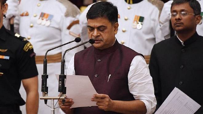 New power minister will find it tough to fit into Piyush Goyal's shoes