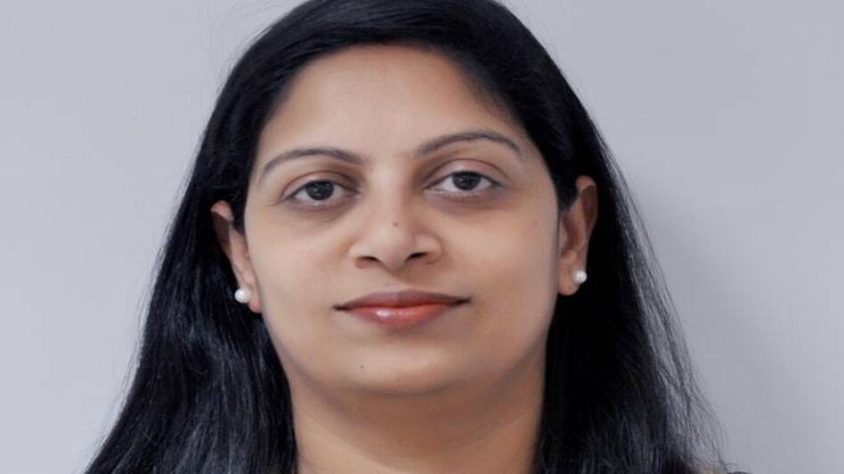 Omni-channel: Understanding issues involved in convergence of retail channels in India Omni-channel: Understanding issues involved in convergence of retail channels in India