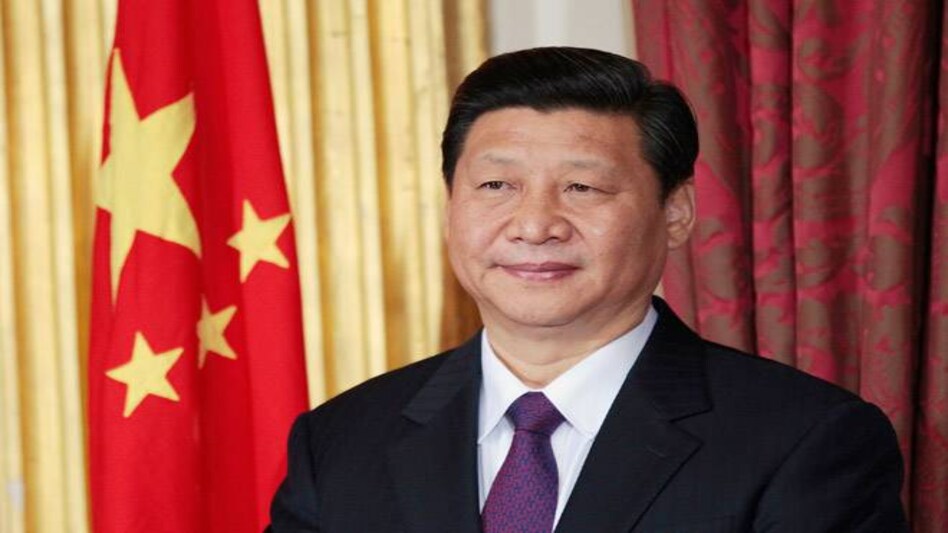 China's economic growth edges down in latest quarter China's economic growth edges down in latest quarter