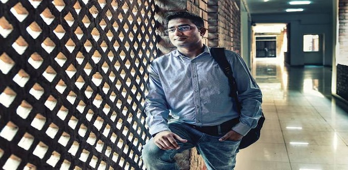 SANDIP GARG Student of MDI, Gurgaon, who used to run a food supply chain start-up (Photo: Vivan Mehra) SANDIP GARG Student of MDI, Gurgaon, who used to run a food supply chain start-up (Photo: Vivan Mehra)