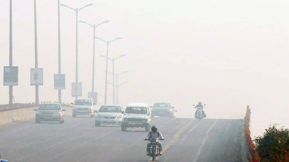 With 25 lakh dead, India saw world's most pollution-related deaths in 2015, says study With 25 lakh dead, India saw world's most pollution-related deaths in 2015, says study