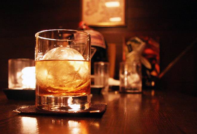 Tamil Nadu to increase prices of alcohol upto Rs 12 across the state