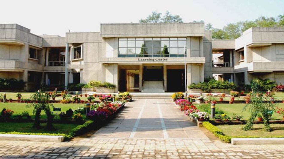 XLRI completes summer internship process in just two days, highest stipend touches Rs 5 lakh XLRI completes summer internship process in just two days, highest stipend touches Rs 5 lakh