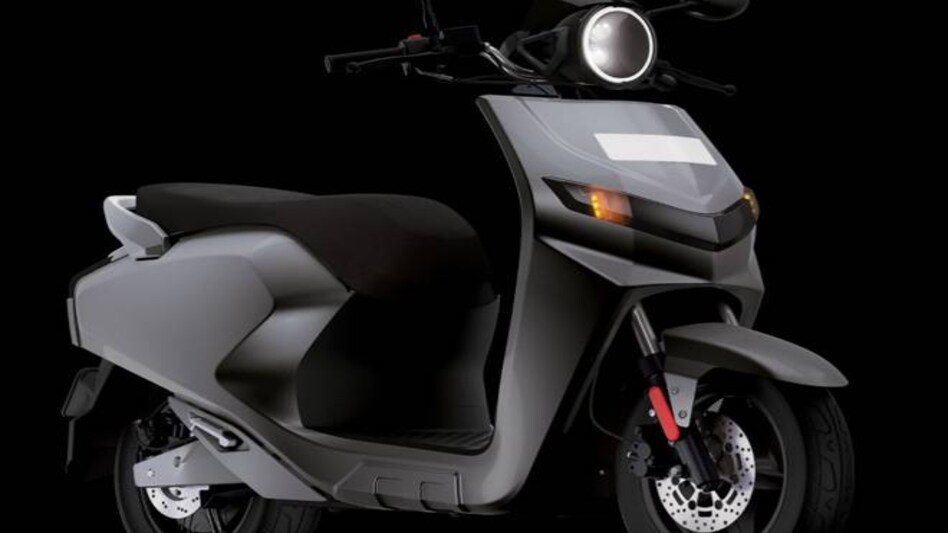 Bootstrapped firm Twenty Two Motors forays into electric scooters Bootstrapped firm Twenty Two Motors forays into electric scooters