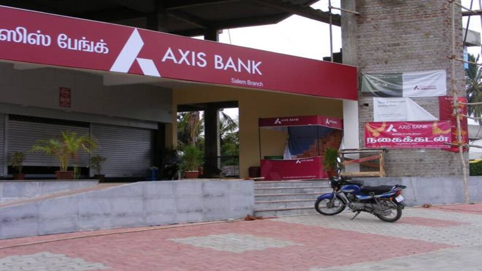 Business Today podcast: Govt cuts interest rates on small savings schemes; Axis Bank under SEBI scanner Business Today podcast: Govt cuts interest rates on small savings schemes; Axis Bank under SEBI scanner