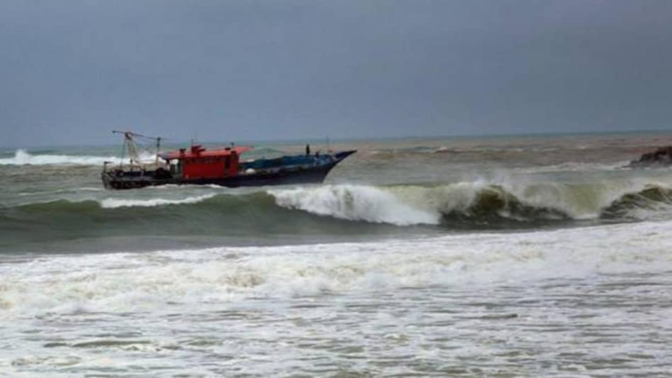 Cyclone Ockhi wreaks havoc on western coast: How India manages its disasters Cyclone Ockhi wreaks havoc on western coast: How India manages its disasters