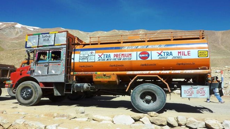 BPCL, IOC and HPCL respond to petrol pump chip scam with e-keys in fuel tankers and full automation of pumps BPCL, IOC and HPCL respond to petrol pump chip scam with e-keys in fuel tankers and full automation of pumps