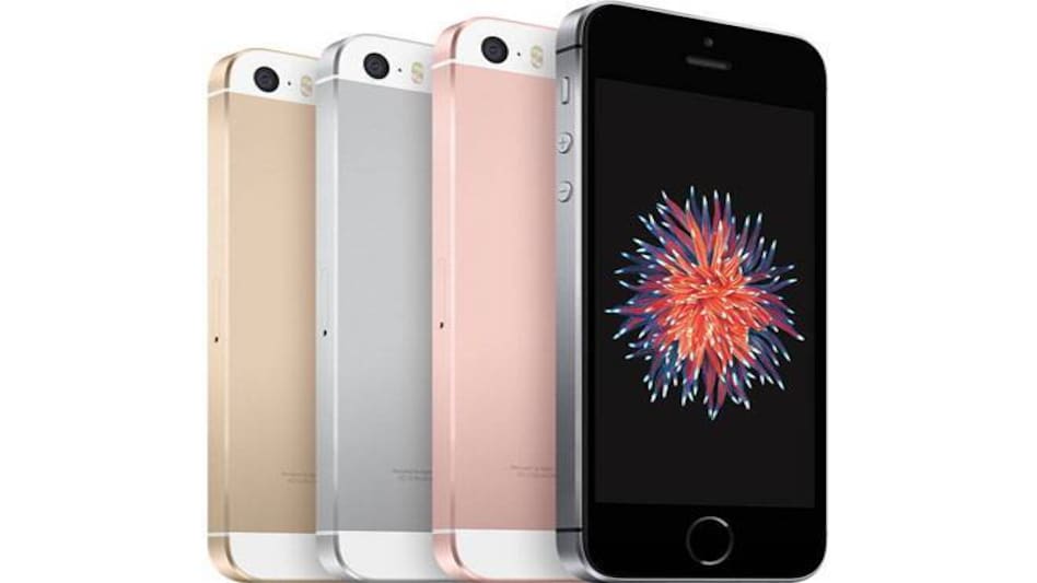 Amazon India launches iPhone fest, offering iPhone SE at Rs 18,990 and more Amazon India launches iPhone fest, offering iPhone SE at Rs 18,990 and more