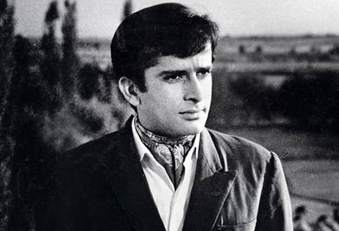 Legendary actor Shashi Kapoor passes away at 79