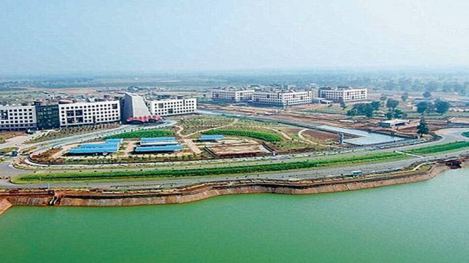 Smart City Mission drags its feet as only 7% of alloted Rs 9,860 crore utilised Smart City Mission drags its feet as only 7% of alloted Rs 9,860 crore utilised