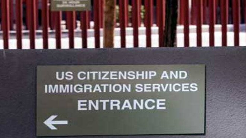 Trump administration's H-1B visa norms changes to hit 5 lakh Indian workers in US Trump administration's H-1B visa norms changes to hit 5 lakh Indian workers in US