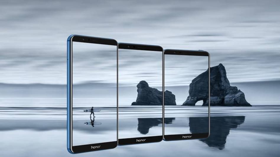 Huawei slashes Honor View 10 price for India by 20% at Rs 30,000 Huawei slashes Honor View 10 price for India by 20% at Rs 30,000