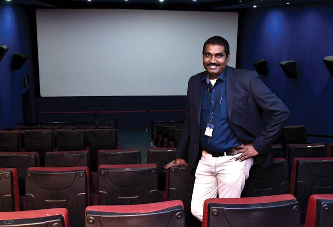 Photo: V. Navadheer Photo: V. Navadheer