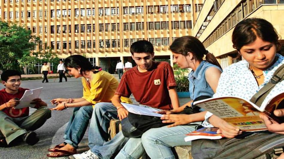 CBSE UGC NET 2018: Exam pattern undergoes major change; JRF age limit increased CBSE UGC NET 2018: Exam pattern undergoes major change; JRF age limit increased