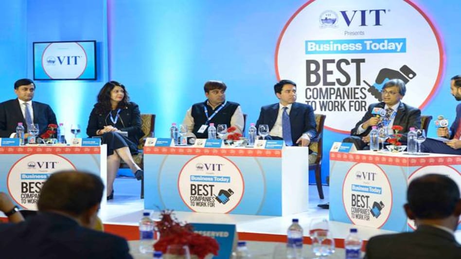 Digital workplaces won't phase out humans but allow better innovation, HR experts say Digital workplaces won't phase out humans but allow better innovation, HR experts say