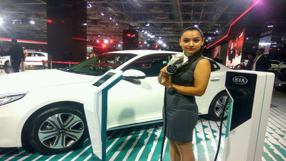 Electric vehicles in India: Govt gets realistic, plans to develop ecosystem first Electric vehicles in India: Govt gets realistic, plans to develop ecosystem first