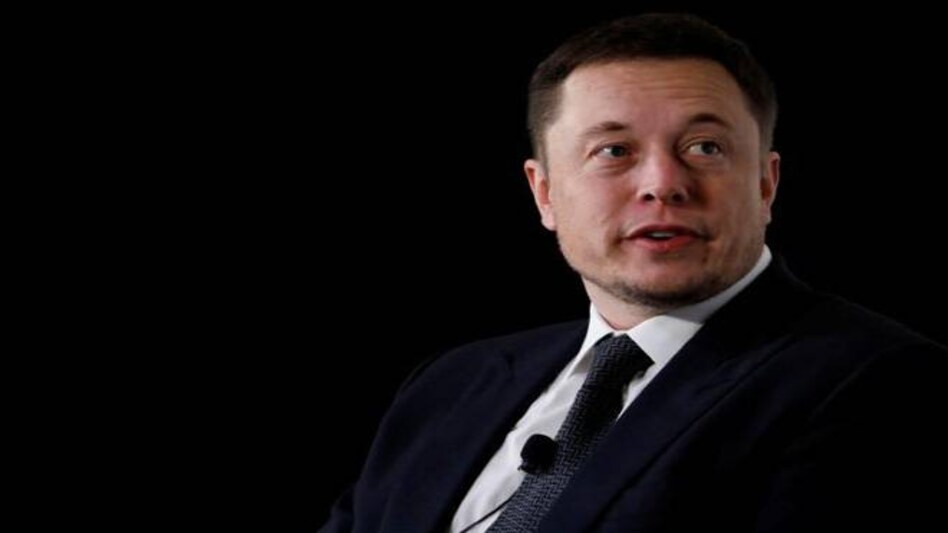 Tesla shareholders approve $2.6 billion compensation package for CEO Elon Musk Tesla shareholders approve $2.6 billion compensation package for CEO Elon Musk