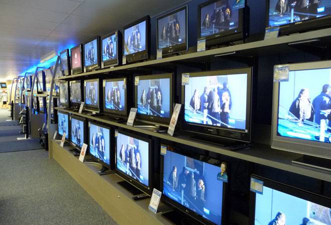 Customs duty on LED, LCD TV panels halved to boost domestic manufacturing