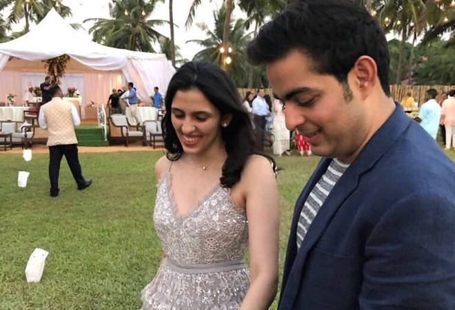 Mukesh Ambani's son Akash proposes to Shloka Mehta, wedding in early December