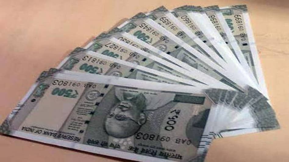 Rs 500 notes worth Rs 3,000 crore printed every day: Economic affairs secretary Rs 500 notes worth Rs 3,000 crore printed every day: Economic affairs secretary