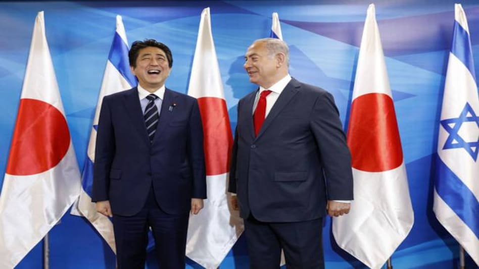 Japanese Prime Minister Shinzo Abe with his Israeli counterpart Benjamin Netanyahu. Photo credit: AP Japanese Prime Minister Shinzo Abe with his Israeli counterpart Benjamin Netanyahu. Photo credit: AP