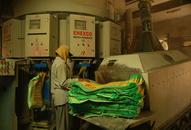 Binani Cements lenders' meet cancelled on Dalmia Bharat's objections: Report