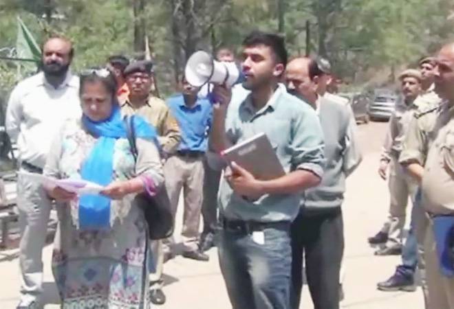 Himachal Pradesh killing: Hotelier protesting demolition shoots town planner to death