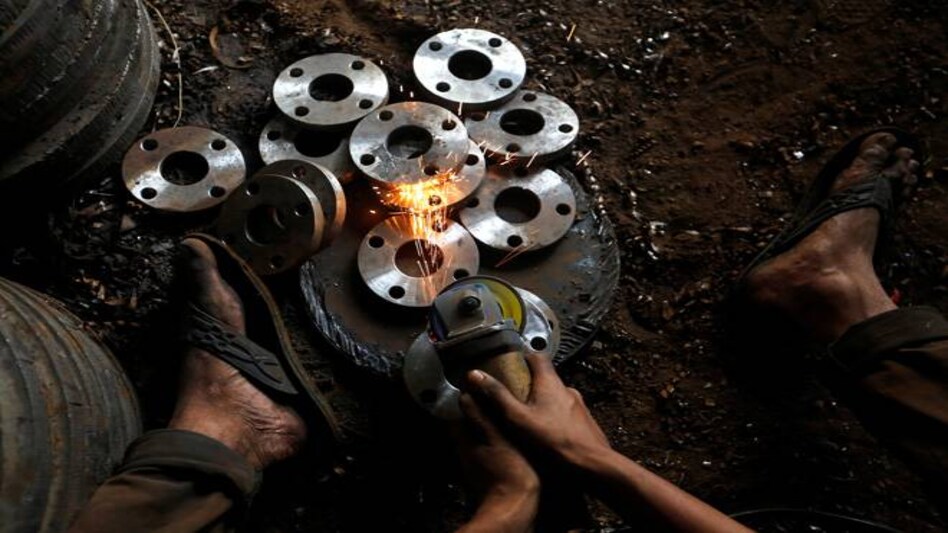 Industrialists are airing mixed views on Indian Economy; some are really negative Industrialists are airing mixed views on Indian Economy; some are really negative