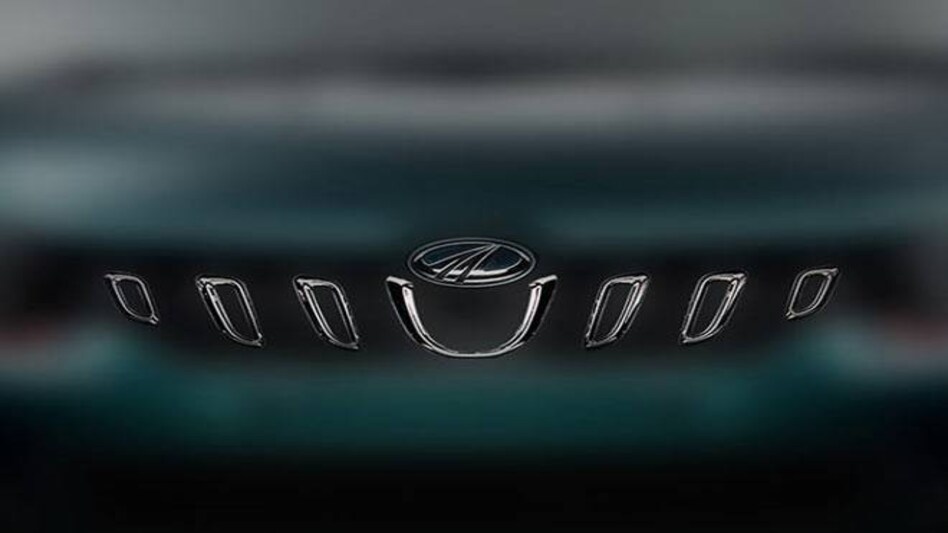 In search of a blockbuster, Mahindra unveils Marazzo In search of a blockbuster, Mahindra unveils Marazzo