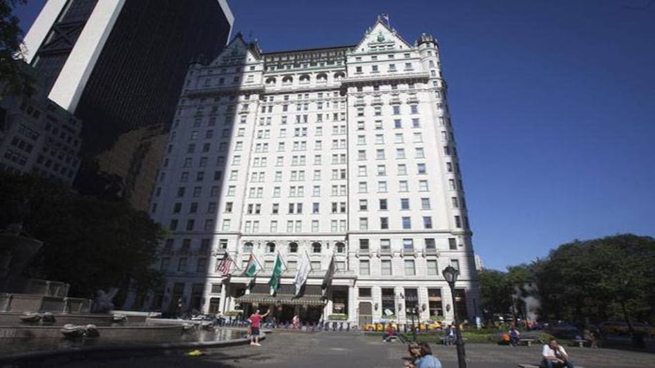 Qatar fund buys Sahara-owned Plaza Hotel in New York for $600 million Qatar fund buys Sahara-owned Plaza Hotel in New York for $600 million