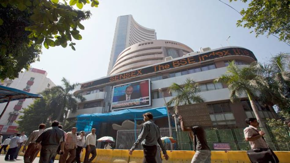 Four factors why Sensex hit all-time high today Four factors why Sensex hit all-time high today