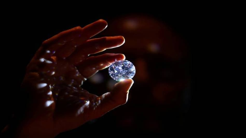 De Beers to launch first diamond blockchain; here's how it will work De Beers to launch first diamond blockchain; here's how it will work