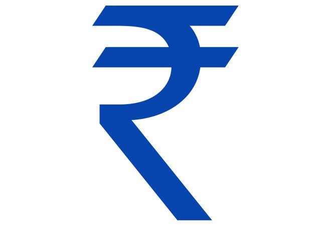 Rupee at 71: Indian currency fell nearly 11% against US dollar in last 1 year