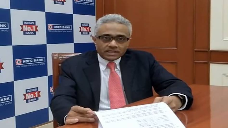 Paresh Sukthankar resigns from HDFC Bank Deputy MD post; ends 24 years association Paresh Sukthankar resigns from HDFC Bank Deputy MD post; ends 24 years association