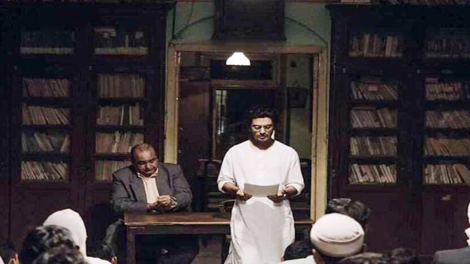 Manto Movie Review: Nawazuddin Siddiqui shines but the film barely scratches the surface Manto Movie Review: Nawazuddin Siddiqui shines but the film barely scratches the surface