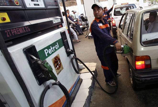 Paytm offers cashback of up to Rs 7,500 on purchase of petrol, diesel
