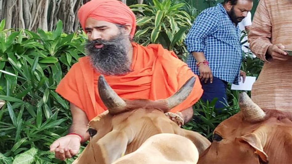 Baba Ramdev's Patanjali launches dairy products; expects Rs 1,000 crore revenue by 2020 Baba Ramdev's Patanjali launches dairy products; expects Rs 1,000 crore revenue by 2020