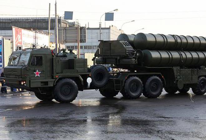 Trump signs order that could expose S-400 deal to sanctions, but India unlikely to back off