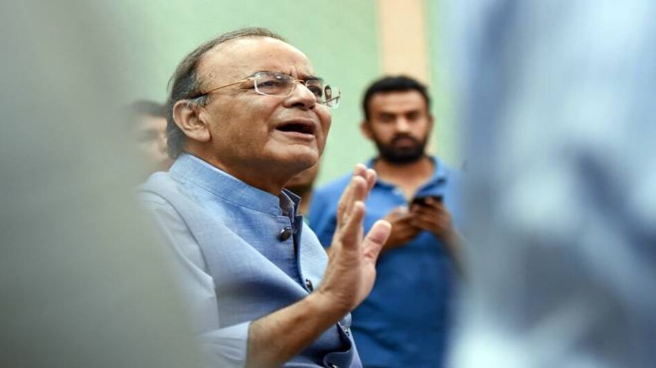 Govt to take Rs 10,500 crore hit due to Rs 1.5 excise duty cut Govt to take Rs 10,500 crore hit due to Rs 1.5 excise duty cut