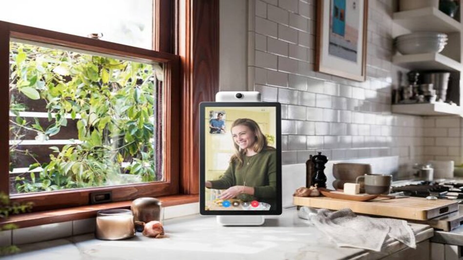 Facebook announces video communication devices amidst rising security breach concerns Facebook announces video communication devices amidst rising security breach concerns