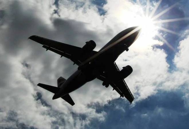 Aviation stocks fall after hike in jet fuel price