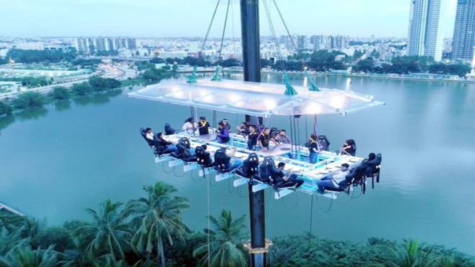 Dinner at 160 ft! This Bengaluru restaurant lets you dine mid-air Dinner at 160 ft! This Bengaluru restaurant lets you dine mid-air