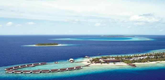 With 70 villas and suites, 41 on the island and 29 over water, Miriandhoo in the Maldives will be an ideal getaway With 70 villas and suites, 41 on the island and 29 over water, Miriandhoo in the Maldives will be an ideal getaway